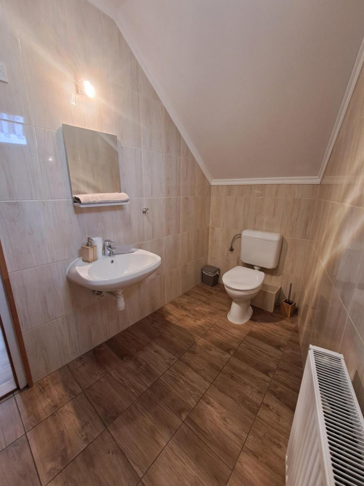ハイデゥソボスロー Berta Panzio Bed & Breakfast 部屋 写真
